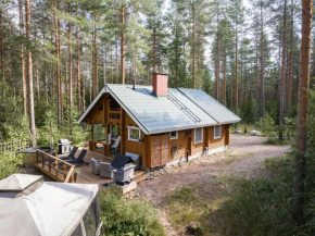 Cottage with Hot tub and Sauna Uurainen
